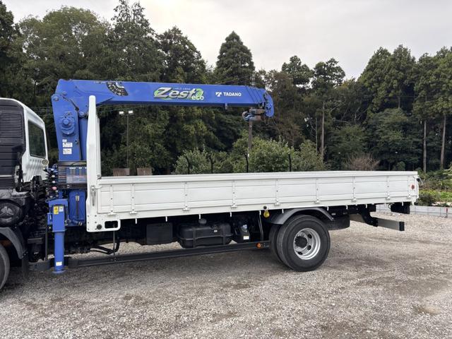 ファイター ２．９ｔ吊４段クレーン　木平　タダノ　ＺＥ３０４ＭＨ　フックイン　ラジコン　５，５００×２，１１０　外装仕上げ済　積載２．８ｔ　Ｆ６　６速　マニュアル　古河ユニック　ＵＮＩＣ　吊ｔ数２．９ｔ吊　４段ブーム　送信機　４ｔクレーン（8枚目）