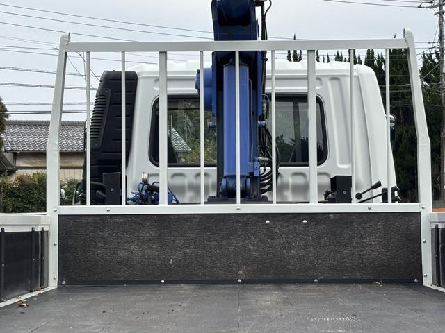 ファイター ２．９ｔ吊４段クレーン　木平　タダノ　ＺＥ３０４ＭＨ　フックイン　ラジコン　５，５００×２，１１０　外装仕上げ済　積載２．８ｔ　Ｆ６　６速　マニュアル　古河ユニック　ＵＮＩＣ　吊ｔ数２．９ｔ吊　４段ブーム　送信機　４ｔクレーン（14枚目）