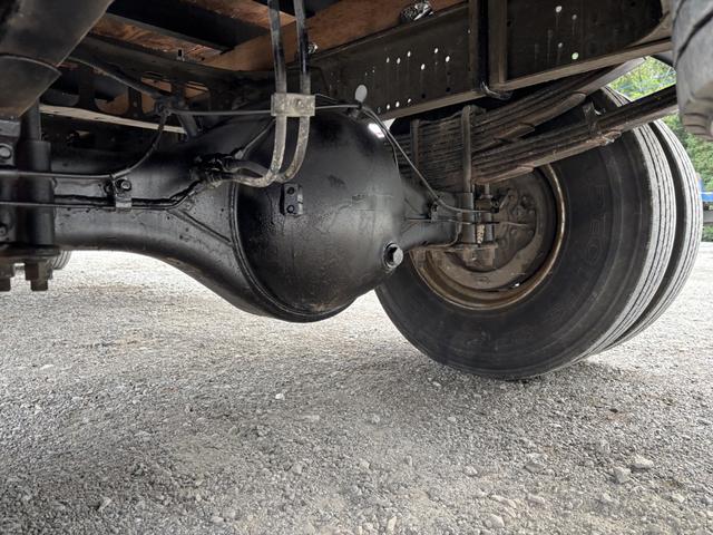 ファイター ２．９ｔ吊４段クレーン　木平　タダノ　ＺＥ３０４ＭＨ　フックイン　ラジコン　５，５００×２，１１０　外装仕上げ済　積載２．８ｔ　Ｆ６　６速　マニュアル　古河ユニック　ＵＮＩＣ　吊ｔ数２．９ｔ吊　４段ブーム　送信機　４ｔクレーン（32枚目）