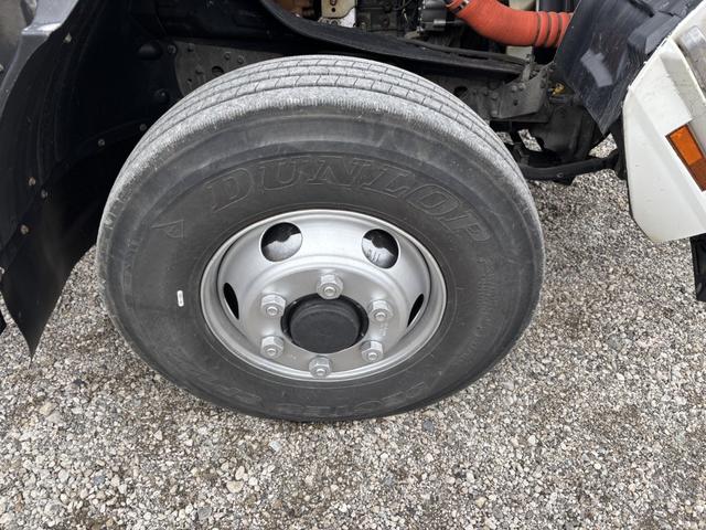 ファイター ２．９ｔ吊４段クレーン　木平　タダノ　ＺＥ３０４ＭＨ　フックイン　ラジコン　５，５００×２，１１０　外装仕上げ済　積載２．８ｔ　Ｆ６　６速　マニュアル　古河ユニック　ＵＮＩＣ　吊ｔ数２．９ｔ吊　４段ブーム　送信機　４ｔクレーン（47枚目）