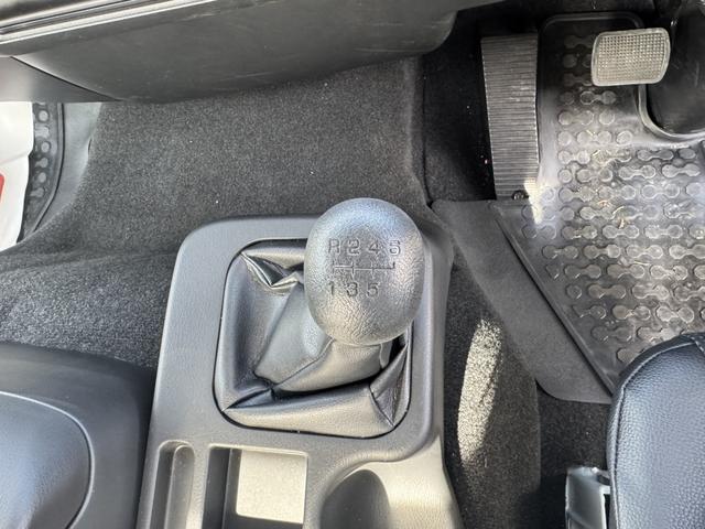 ファイター 4段クレーン アルミブロック ワイド ベッド付 増トン 古河ユニック URG504AMS フックイン ラジコン 差し違いアウトリガー 7,870×2,360 積載10.2t 車検付 走行791km 吊t数2.9t吊 4段ブーム アルミアオリ 増tクレーン(38枚目)