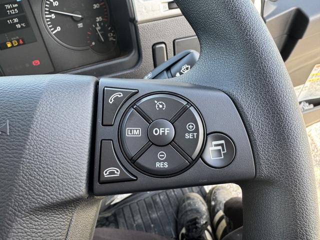 ファイター 4段クレーン アルミブロック ワイド ベッド付 増トン 古河ユニック URG504AMS フックイン ラジコン 差し違いアウトリガー 7,870×2,360 積載10.2t 車検付 走行791km 吊t数2.9t吊 4段ブーム アルミアオリ 増tクレーン(40枚目)