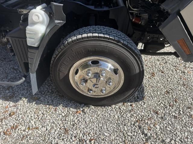 キャンター セーフティーローダー　カスタム　フラトップゼロ　新品エンジンＡＳＳＹ交換（記録簿有り）　極東開発　ＪＮ０２－４５　　ウインチ　ラジコン　左右アオリ開閉式　荷台長５，７２０ｍｍ　車検付　積載３．１ｔ　Ｉ５　５速　マニュアル　車載車　セフティーローダー（44枚目）