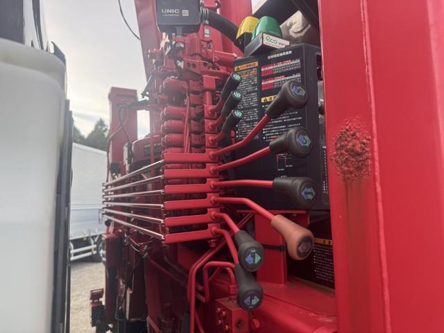 ギガ 2.9t吊4段セルフクレーン アルミブロック 4軸低床 古河ユニック URU504HN フックイン ラジコン スロープハンガー あゆみ板 8,600×2,330 積載11.8t アルミホイール 車検付 フルメッキ シフト:スムーサーG 3ペダル(22枚目)