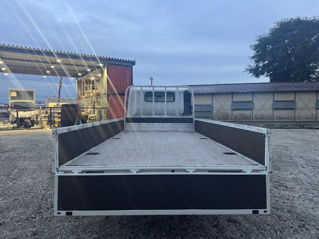 デュトロ 木平 ワイドロング 4,370×2,090 3方開 丸かんフック3対 精工ラック 走行53千km 積載2t F6 6速 マニュアル 平ボディー 平ボデー ETC1.0 アイドリングストップ LEDヘッドライト(10枚目)