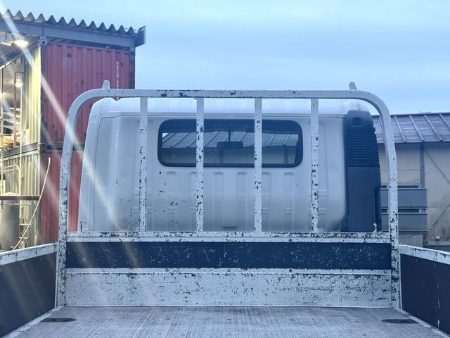 デュトロ 木平 ワイドロング 4,370×2,090 3方開 丸かんフック3対 精工ラック 走行53千km 積載2t F6 6速 マニュアル 平ボディー 平ボデー ETC1.0 アイドリングストップ LEDヘッドライト(14枚目)