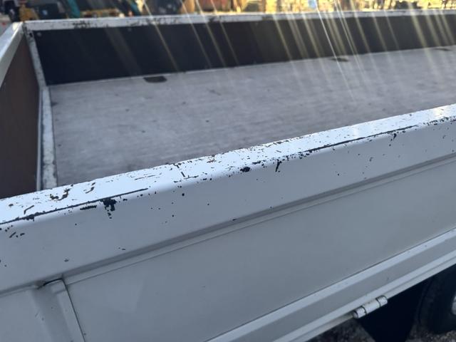 デュトロ 木平 ワイドロング 4,370×2,090 3方開 丸かんフック3対 精工ラック 走行53千km 積載2t F6 6速 マニュアル 平ボディー 平ボデー ETC1.0 アイドリングストップ LEDヘッドライト(49枚目)