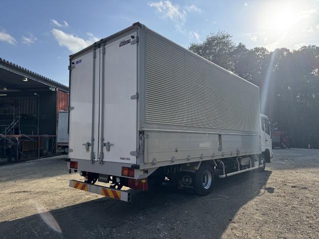 コンドル アルミウイング ワイド ベッド付 エアサス 6,230×2,400×2,400 日本フルハーフ リア観音扉 引出しフック5対 ラッシング2段 積載2.95t F6 6速 マニュアル 4tウイング バックカメラ エアサスコントローラー(4枚目)