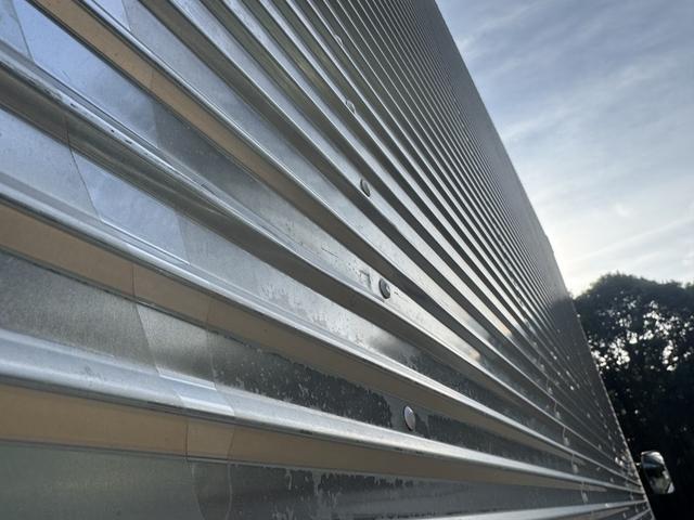 コンドル アルミウイング ワイド ベッド付 エアサス 6,230×2,400×2,400 日本フルハーフ リア観音扉 引出しフック5対 ラッシング2段 積載2.95t F6 6速 マニュアル 4tウイング バックカメラ エアサスコントローラー(59枚目)