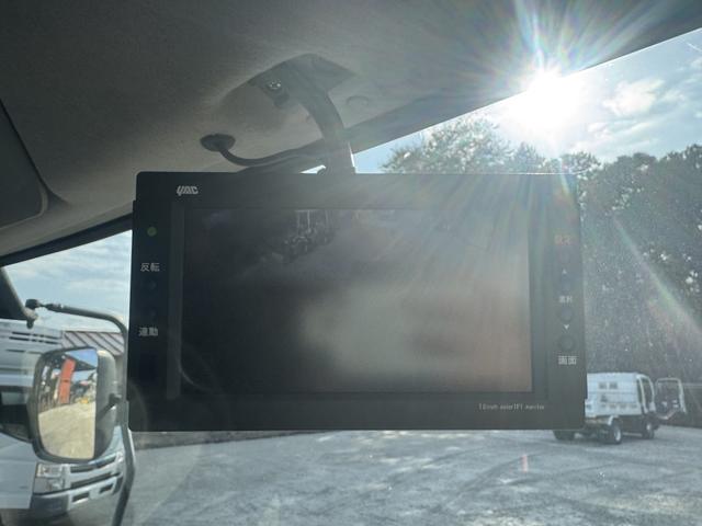 ヒノレンジャー アルミウイング ワイド ベッド付 ハイルーフ 6,270×2,400×2,420 トランテックス リア観音扉 ラッシング2段 引出しフック5対 積載3.05t F6 6速 マニュアル 4t ウイング バックカメラ アイドリングストップ(36枚目)