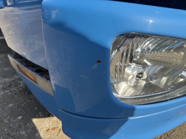 ヒノレンジャー アルミウイング ワイド ベッド付 ハイルーフ 6,270×2,400×2,420 トランテックス リア観音扉 ラッシング2段 引出しフック5対 積載3.05t F6 6速 マニュアル 4t ウイング バックカメラ アイドリングストップ(49枚目)