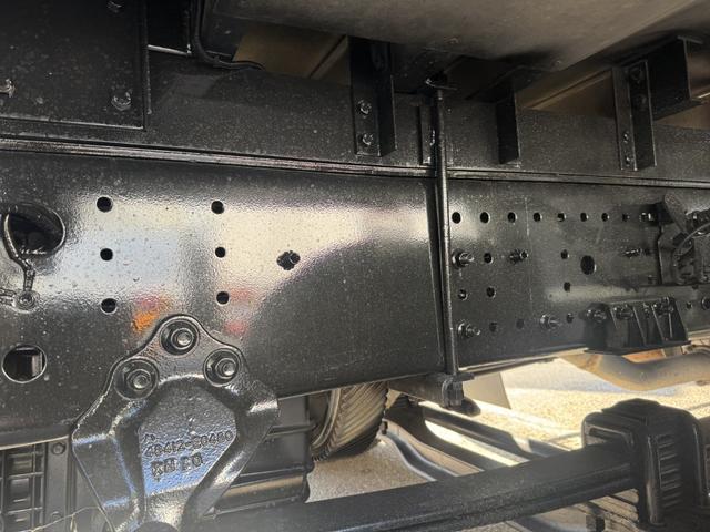 プロフィア 低温冷凍車 4軸低床 エアサス 菱重 -35℃設定 エバハウス スタンバイ サブエンジン 9,430×2,280×2,450 矢野特殊 サイド観音扉 ジョロダーレール ステンレス使用 積載13t リターダ 車検付 F7 マニュアル(21枚目)