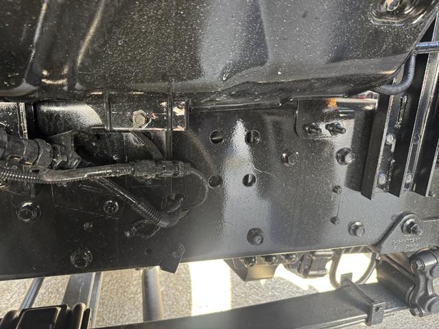 プロフィア 低温冷凍車 4軸低床 エアサス 菱重 -35℃設定 エバハウス スタンバイ サブエンジン 9,430×2,280×2,450 矢野特殊 サイド観音扉 ジョロダーレール ステンレス使用 積載13t リターダ 車検付 F7 マニュアル(23枚目)