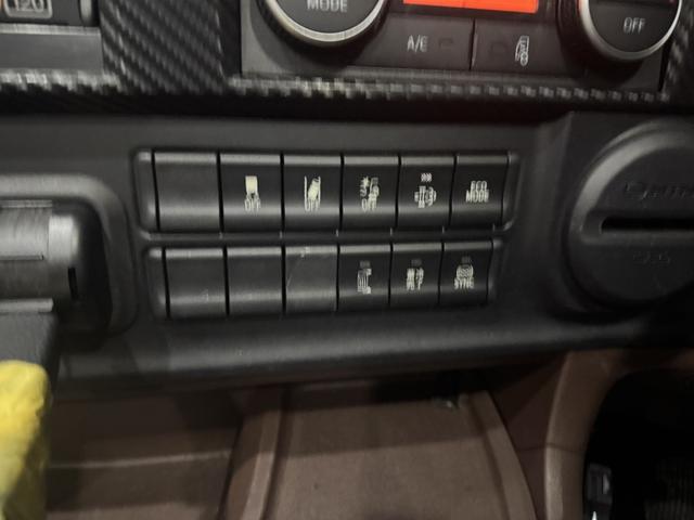 プロフィア 低温冷凍車 4軸低床 エアサス 菱重 -35℃設定 エバハウス スタンバイ サブエンジン 9,430×2,280×2,450 矢野特殊 サイド観音扉 ジョロダーレール ステンレス使用 積載13t リターダ 車検付 F7 マニュアル(38枚目)