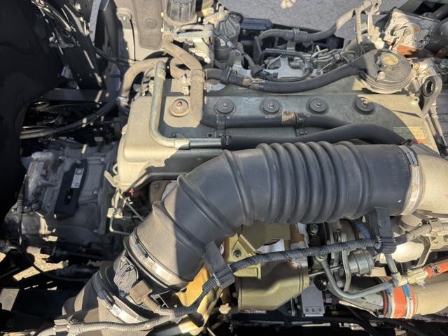 プロフィア 低温冷凍車 4軸低床 エアサス 菱重 -35℃設定 エバハウス スタンバイ サブエンジン 9,430×2,280×2,450 矢野特殊 サイド観音扉 ジョロダーレール ステンレス使用 積載13t リターダ 車検付 F7 マニュアル(43枚目)