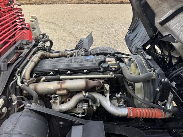 ファイター ２．９ｔ吊６段クレーン　木平　ワイド　ベッド付　増トン　古河ユニック　ＵＲＵ３７６　フックイン　ラジコン　差し違いアウトリガー　リアアウトリガー　油圧ゲート　５，６００×２，４００　積載５．４ｔ　Ｆ６　６速　マニュアル　増ｔクレーン　吊ｔ数２．９ｔ吊（47枚目）