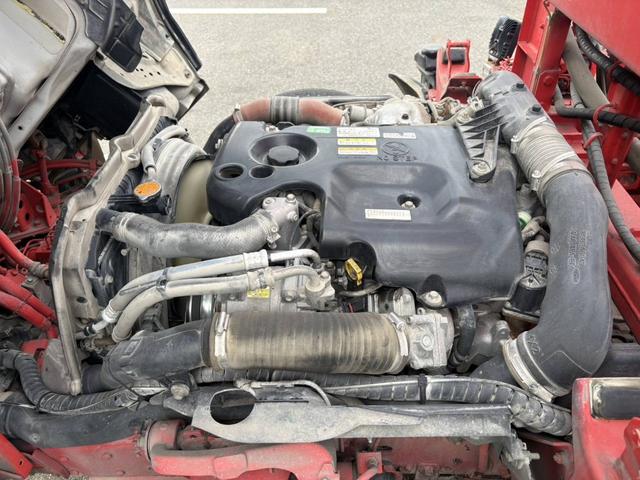 エルフトラック アームロール 新明和 CCA22-12T ツインホイスト 5t限定免許対応 積載2t F6 6速 マニュアル 脱着装置付きコンテナ専用車 コンテナ車 新明和アームロール(32枚目)