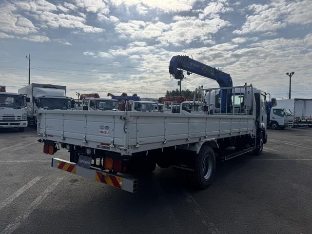 フォワード 2.9t吊4段クレーン 木平 タダノ ZE364HR フックイン ラジコン 差し違いアウトリガー 5,600×2,160 走行25千km 積載2.75t F6 6速 マニュアル 吊t数2.9t吊 4段ブーム 古河ユニック UNIC(4枚目)