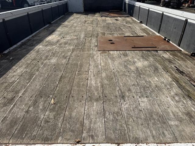 フォワード 2.9t吊4段クレーン 木平 タダノ ZE364HR フックイン ラジコン 差し違いアウトリガー 5,600×2,160 走行25千km 積載2.75t F6 6速 マニュアル 吊t数2.9t吊 4段ブーム 古河ユニック UNIC(13枚目)