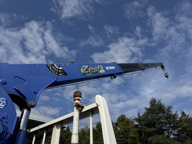 フォワード 2.9t吊4段クレーン 木平 タダノ ZE364HR フックイン ラジコン 差し違いアウトリガー 5,600×2,160 走行25千km 積載2.75t F6 6速 マニュアル 吊t数2.9t吊 4段ブーム 古河ユニック UNIC(17枚目)