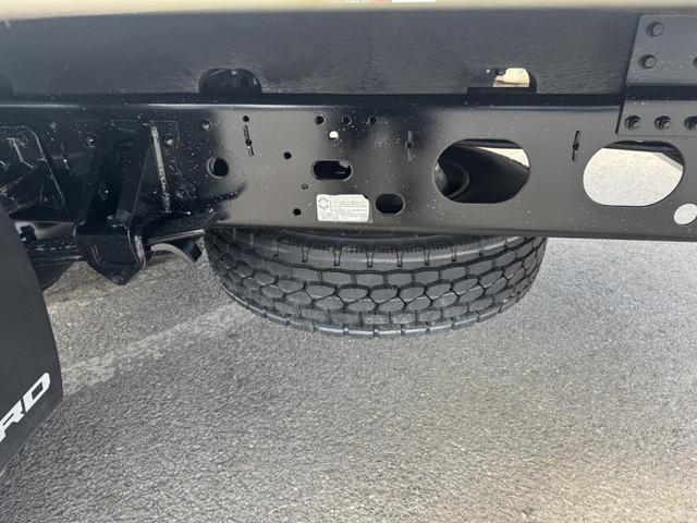 フォワード 2.9t吊4段クレーン 木平 タダノ ZE364HR フックイン ラジコン 差し違いアウトリガー 5,600×2,160 走行25千km 積載2.75t F6 6速 マニュアル 吊t数2.9t吊 4段ブーム 古河ユニック UNIC(29枚目)