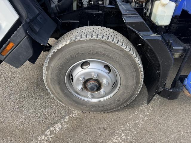 フォワード 2.9t吊4段クレーン 木平 タダノ ZE364HR フックイン ラジコン 差し違いアウトリガー 5,600×2,160 走行25千km 積載2.75t F6 6速 マニュアル 吊t数2.9t吊 4段ブーム 古河ユニック UNIC(45枚目)