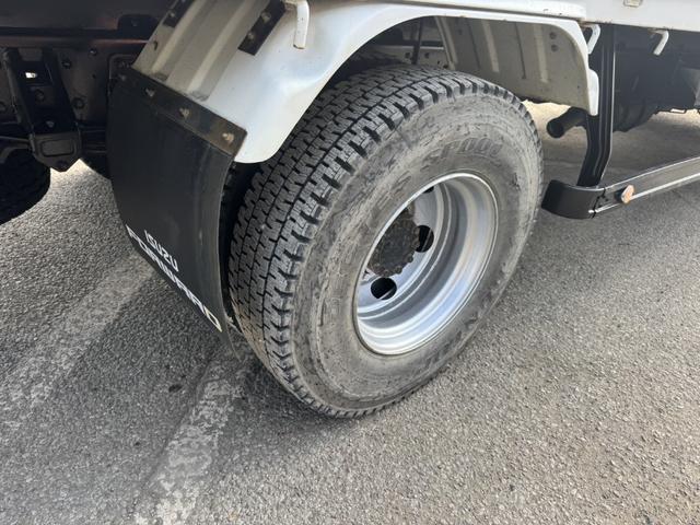 フォワード 2.9t吊4段クレーン 木平 タダノ ZE364HR フックイン ラジコン 差し違いアウトリガー 5,600×2,160 走行25千km 積載2.75t F6 6速 マニュアル 吊t数2.9t吊 4段ブーム 古河ユニック UNIC(48枚目)