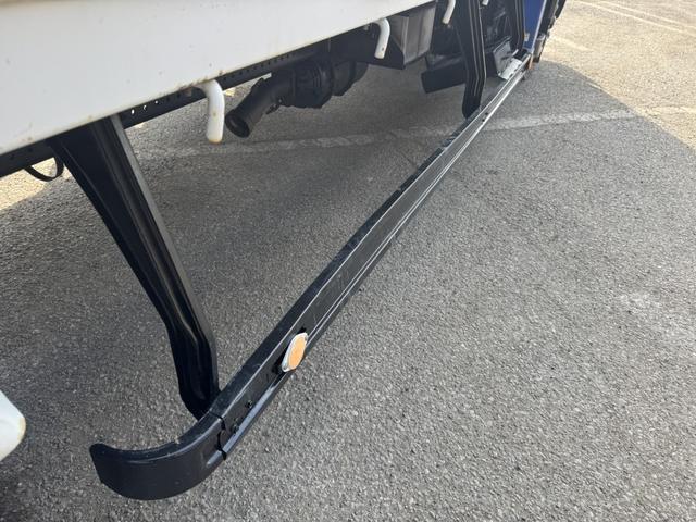 フォワード 2.9t吊4段クレーン 木平 タダノ ZE364HR フックイン ラジコン 差し違いアウトリガー 5,600×2,160 走行25千km 積載2.75t F6 6速 マニュアル 吊t数2.9t吊 4段ブーム 古河ユニック UNIC(51枚目)