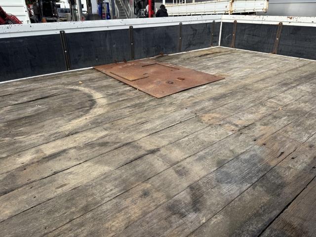 フォワード 2.9t吊4段クレーン 木平 タダノ ZE364HR フックイン ラジコン 差し違いアウトリガー 5,600×2,160 走行25千km 積載2.75t F6 6速 マニュアル 吊t数2.9t吊 4段ブーム 古河ユニック UNIC(54枚目)