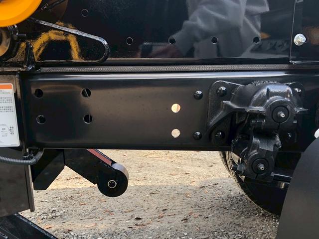 ファイター フックロール　極東開発　ＪＭ０４－５５－Ｄ　ツインホイスト　キャブバックステップ　ラジコン　走行３９０ｋｍ　車検付　積載３．４５ｔ　Ｆ６　６速　マニュアル　アームロール　バックカメラ　ＬＤＷＳ（20枚目）