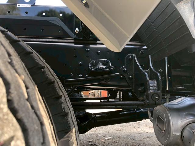 ファイター フックロール　極東開発　ＪＭ０４－５５－Ｄ　ツインホイスト　キャブバックステップ　ラジコン　走行３９０ｋｍ　車検付　積載３．４５ｔ　Ｆ６　６速　マニュアル　アームロール　バックカメラ　ＬＤＷＳ（23枚目）