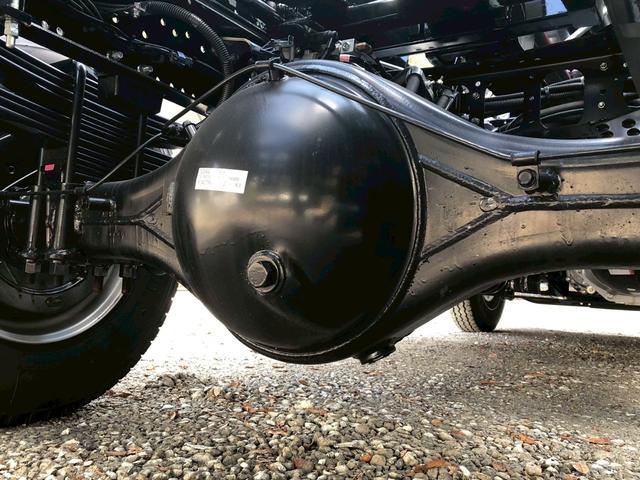 ファイター フックロール　極東開発　ＪＭ０４－５５－Ｄ　ツインホイスト　キャブバックステップ　ラジコン　走行３９０ｋｍ　車検付　積載３．４５ｔ　Ｆ６　６速　マニュアル　アームロール　バックカメラ　ＬＤＷＳ（26枚目）