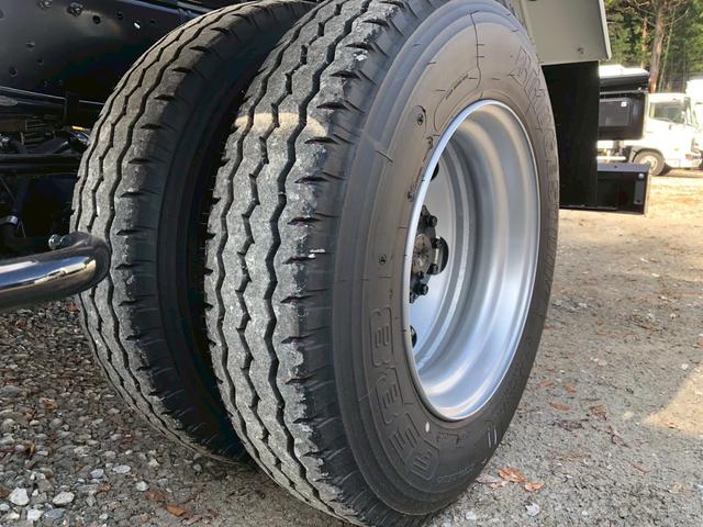 ファイター フックロール　極東開発　ＪＭ０４－５５－Ｄ　ツインホイスト　キャブバックステップ　ラジコン　走行３９０ｋｍ　車検付　積載３．４５ｔ　Ｆ６　６速　マニュアル　アームロール　バックカメラ　ＬＤＷＳ（42枚目）