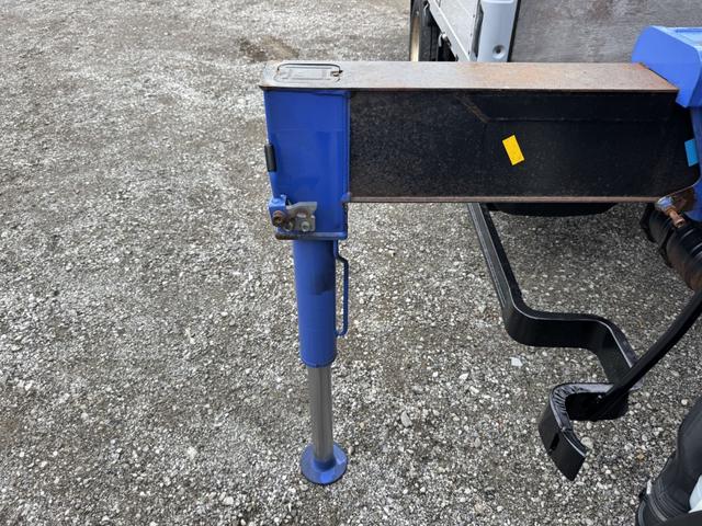 エルフトラック ２．６ｔ吊３段クレーン　アルミブロック　ワイド超ロング　タダノ　ＺＸ２６３ＨＳＡ　フックイン　ラジコン　４，０００×２，０８０　積載３ｔ　Ｆ６　６速　マニュアル　小型クレーン　古河ユニック　ＵＮＩＣ　送信機　アルミアオリ　アルミ平　ＥＴＣ１．０（18枚目）