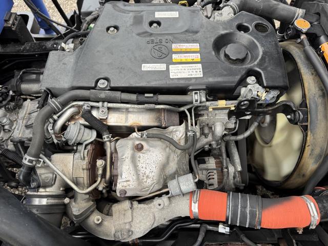 エルフトラック ２．６ｔ吊３段クレーン　アルミブロック　ワイド超ロング　タダノ　ＺＸ２６３ＨＳＡ　フックイン　ラジコン　４，０００×２，０８０　積載３ｔ　Ｆ６　６速　マニュアル　小型クレーン　古河ユニック　ＵＮＩＣ　送信機　アルミアオリ　アルミ平　ＥＴＣ１．０（44枚目）