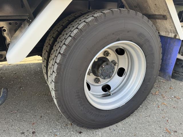 エルフトラック 低温冷凍車　ワイドロング　格納ゲート　菱重　ＴＤＪＳ４０Ａ－Ｌ２　－３０℃設定　エバハウス　スタンバイ　サイドドア　４，４００×２，０００×１，９４０　積載３．５５ｔ　車検付　Ｆ６　６速　マニュアル　極東開発　パワーゲート　ゲート付（48枚目）