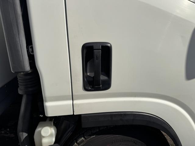 エルフトラック 低温冷凍車　ワイドロング　格納ゲート　菱重　ＴＤＪＳ４０Ａ－Ｌ２　－３０℃設定　エバハウス　スタンバイ　サイドドア　４，４００×２，０００×１，９４０　積載３．５５ｔ　車検付　Ｆ６　６速　マニュアル　極東開発　パワーゲート　ゲート付（49枚目）