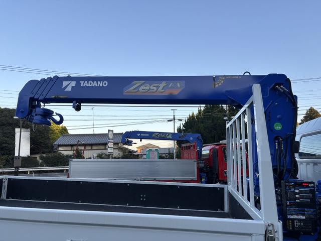 キャンター ２．９ｔ吊４段クレーン　木平　ワイドロング　タダノ　ＺＸ２９４ＨＲＳＡ　フックイン　ラジコン　３，７００×２，０９０　積載３．３５ｔ　走行４０６ｋｍ　車検付　Ｉ５　５速　マニュアル　吊ｔ数２．９ｔ吊　４段ブーム　古河ユニック　送信機（15枚目）