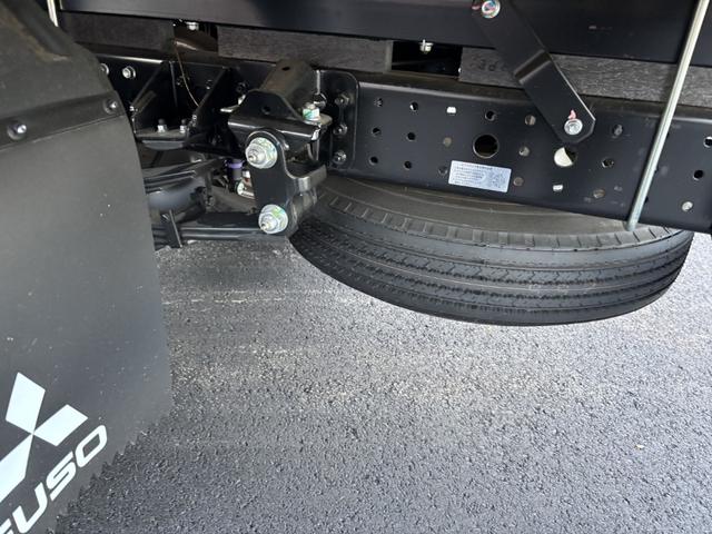 キャンター ２．９ｔ吊４段クレーン　木平　ワイドロング　タダノ　ＺＸ２９４ＨＲＳＡ　フックイン　ラジコン　３，７００×２，０９０　積載３．３５ｔ　走行４０６ｋｍ　車検付　Ｉ５　５速　マニュアル　吊ｔ数２．９ｔ吊　４段ブーム　古河ユニック　送信機（27枚目）