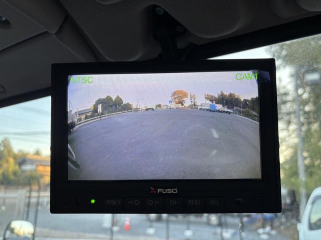 キャンター ２．９ｔ吊４段クレーン　木平　ワイドロング　タダノ　ＺＸ２９４ＨＲＳＡ　フックイン　ラジコン　３，７００×２，０９０　積載３．３５ｔ　走行４０６ｋｍ　車検付　Ｉ５　５速　マニュアル　吊ｔ数２．９ｔ吊　４段ブーム　古河ユニック　送信機（37枚目）