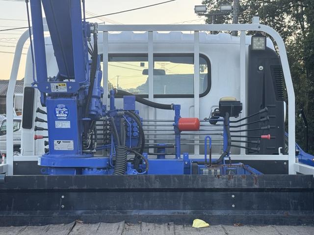 エルフトラック ２．２ｔ吊４段簡易クレーン付き　木平　ワイドロング　タダノ　ＺＳ２２４ＨＢＡ　フックイン　４，３６０×２，０８０　積載２ｔ　シフト：スムーサー　２ペダル　セミオートマ　吊ｔ数２．２ｔ吊　４段ブーム　ＥＴＣ　ＬＤＷＳ　　プリクラッシュブレーキ（ＰＣＢ）（14枚目）