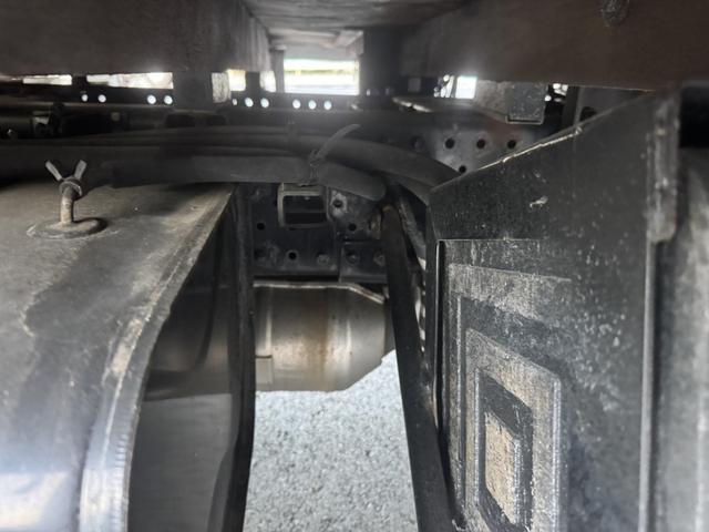 エルフトラック ２．２ｔ吊４段簡易クレーン付き　木平　ワイドロング　タダノ　ＺＳ２２４ＨＢＡ　フックイン　４，３６０×２，０８０　積載２ｔ　シフト：スムーサー　２ペダル　セミオートマ　吊ｔ数２．２ｔ吊　４段ブーム　ＥＴＣ　ＬＤＷＳ　　プリクラッシュブレーキ（ＰＣＢ）（25枚目）