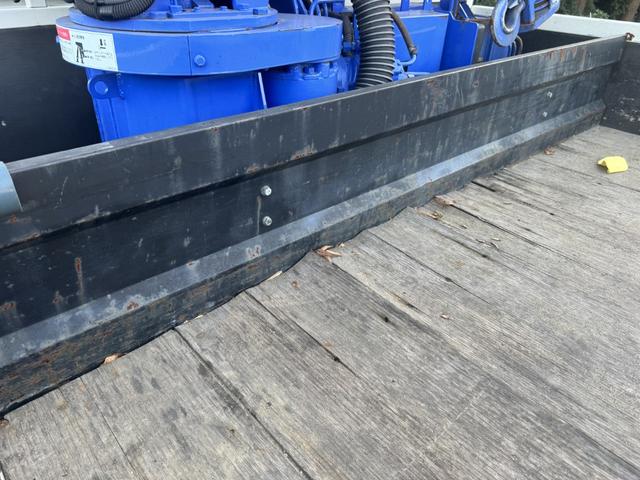 エルフトラック ２．２ｔ吊４段簡易クレーン付き　木平　ワイドロング　タダノ　ＺＳ２２４ＨＢＡ　フックイン　４，３６０×２，０８０　積載２ｔ　シフト：スムーサー　２ペダル　セミオートマ　吊ｔ数２．２ｔ吊　４段ブーム　ＥＴＣ　ＬＤＷＳ　　プリクラッシュブレーキ（ＰＣＢ）（48枚目）