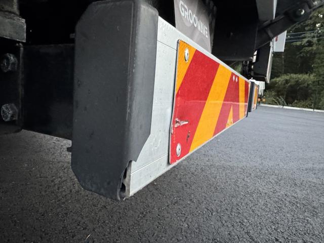 コンドル アルミウイング ワイド ベッド付 エアサス ゲート蓋 日本フルハーフ 6,210×2,410×2,490 ラッシング2段 引出しフック6対 アルミホイール 積載2.45t F6 6速 マニュアル 4tウイング バックカメラ エアサスコントローラー(52枚目)