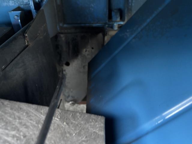 エルフトラック プレスパッカー 新明和 GTO42-5433WS1 4.2立米 汚水タンク 低騒音 助手席側スライドドア 積載2t F6 6速 マニュアル 塵芥車 プレス式 ゴミ収集車 2tパッカー ETC1.0 バックカメラ(23枚目)