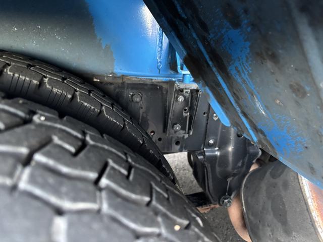 エルフトラック プレスパッカー 新明和 GTO42-5433WS1 4.2立米 汚水タンク 低騒音 助手席側スライドドア 積載2t F6 6速 マニュアル 塵芥車 プレス式 ゴミ収集車 2tパッカー ETC1.0 バックカメラ(24枚目)