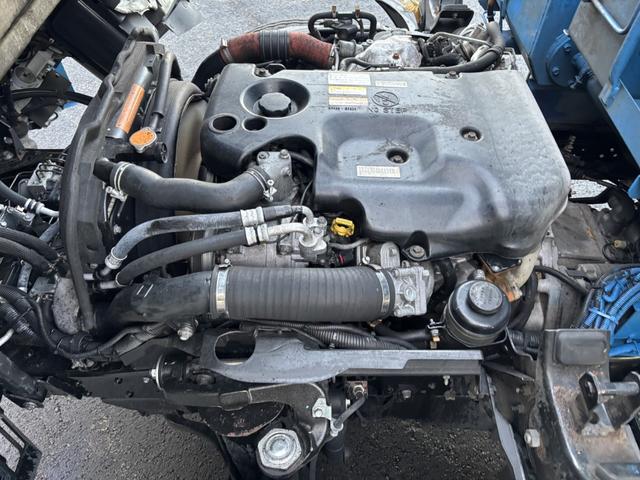 エルフトラック プレスパッカー 新明和 GTO42-5433WS1 4.2立米 汚水タンク 低騒音 助手席側スライドドア 積載2t F6 6速 マニュアル 塵芥車 プレス式 ゴミ収集車 2tパッカー ETC1.0 バックカメラ(42枚目)