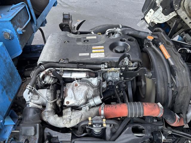 エルフトラック プレスパッカー 新明和 GTO42-5433WS1 4.2立米 汚水タンク 低騒音 助手席側スライドドア 積載2t F6 6速 マニュアル 塵芥車 プレス式 ゴミ収集車 2tパッカー ETC1.0 バックカメラ(43枚目)