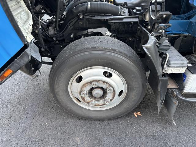 エルフトラック プレスパッカー 新明和 GTO42-5433WS1 4.2立米 汚水タンク 低騒音 助手席側スライドドア 積載2t F6 6速 マニュアル 塵芥車 プレス式 ゴミ収集車 2tパッカー ETC1.0 バックカメラ(47枚目)