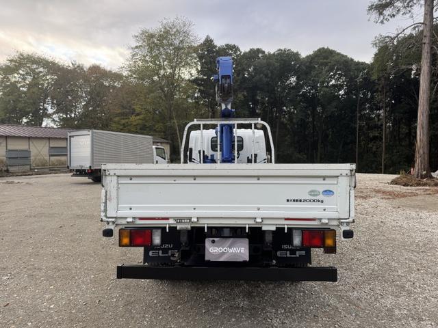 エルフトラック ２．６ｔ吊３段クレーン　木平　標準ロング　タダノ　ＺＥ２６３ＭＨ　フックイン　ラジコン　３，６２０×１，８００　走行７４千ｋｍ　積載２ｔ　Ｆ５　５速　マニュアル　吊ｔ数２．６ｔ吊　３段ブーム　送信機　古河ユニック　２ｔクレーン（9枚目）